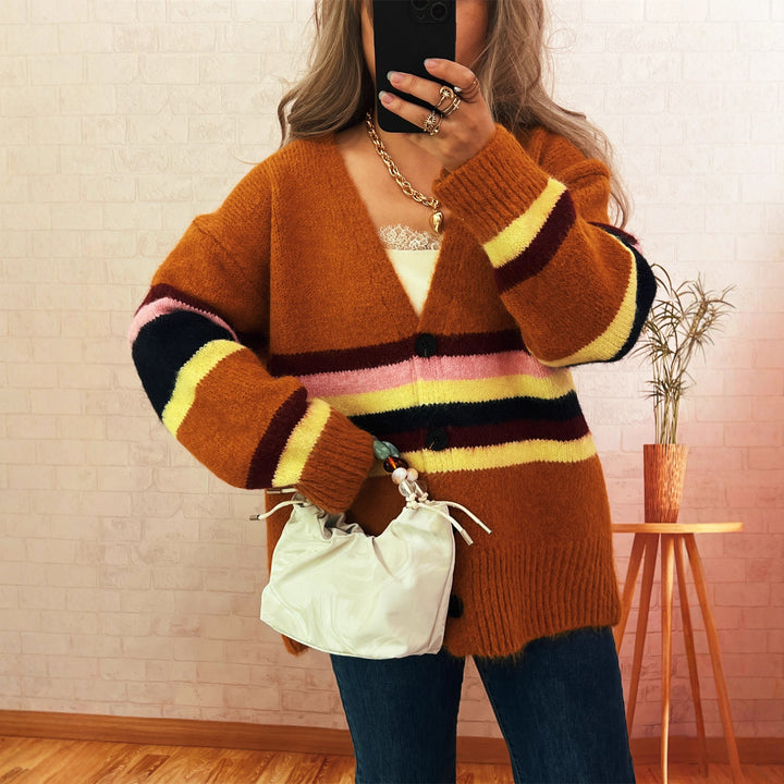 Dame koselig cardigan med elegante striper Skjora
