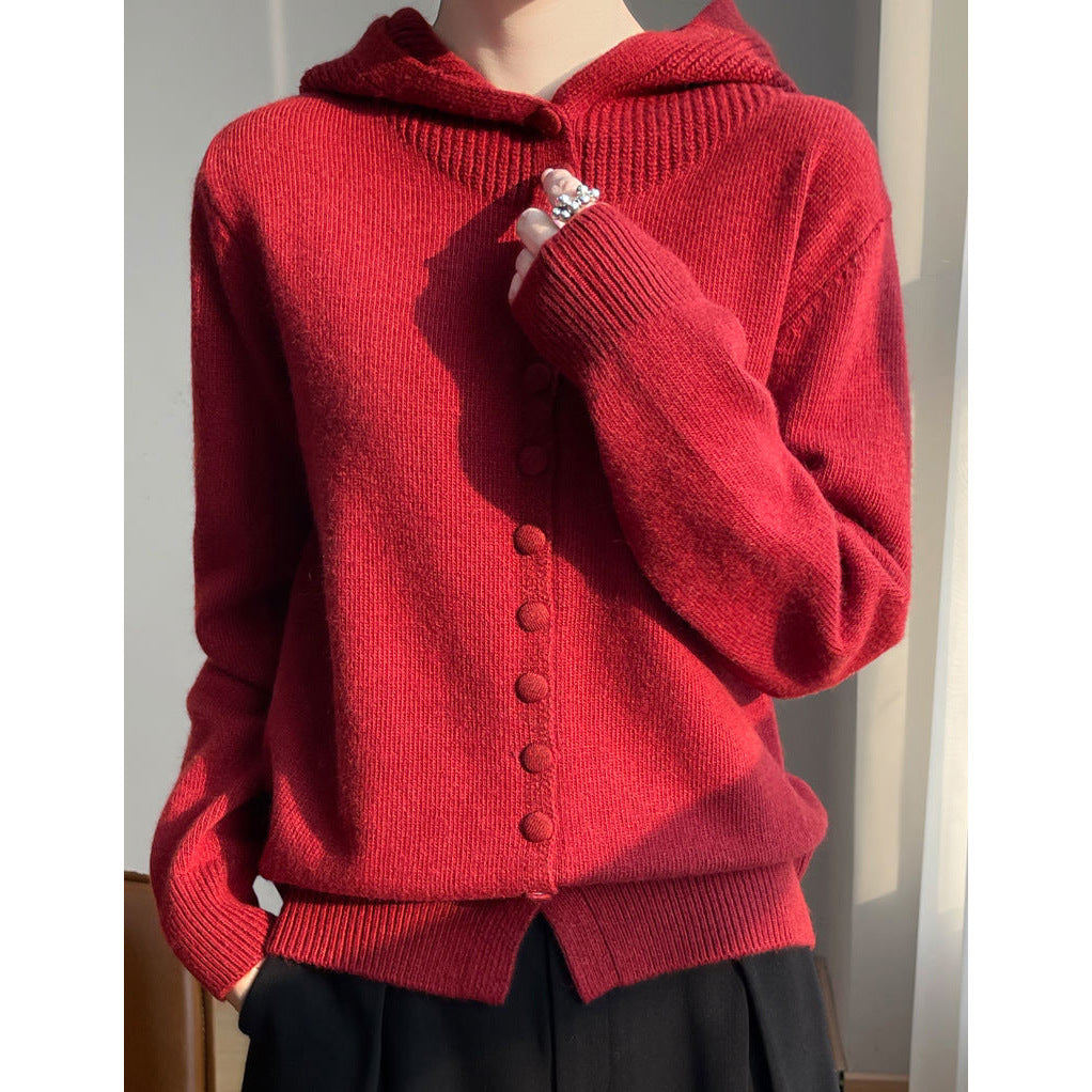 Dame cardigan med hette og dekorative knappdetaljer Skjora