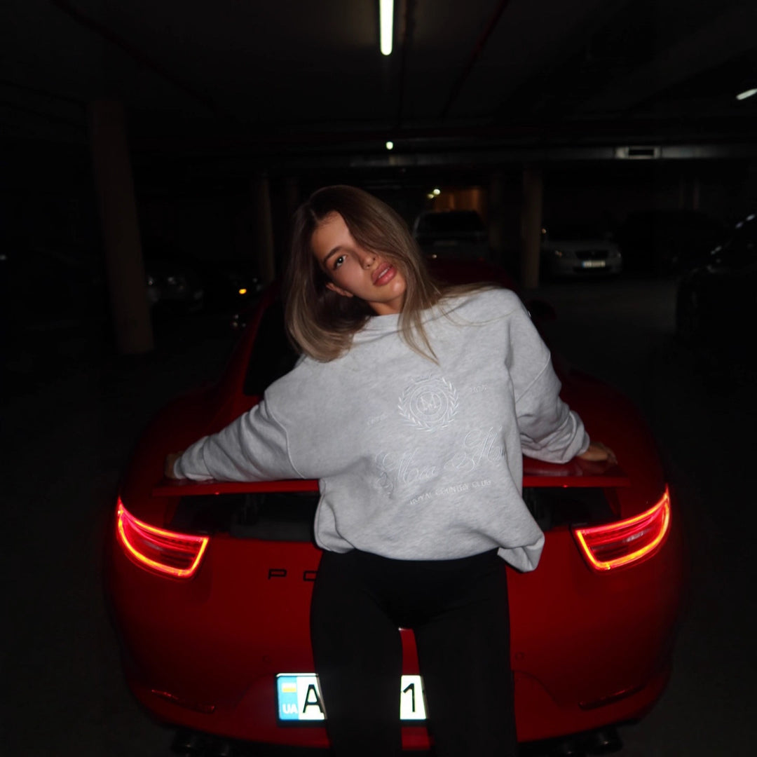 Damer Løs Oversized Sweatshirt med Elegant Broderidesign Skjora