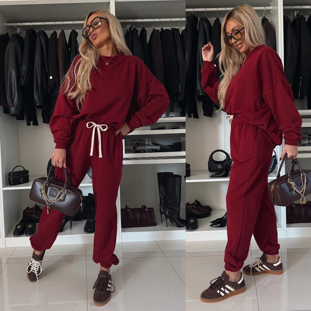 Kvinnenes avslappede joggedress med elegant snitt og komfortabel passform Skjora