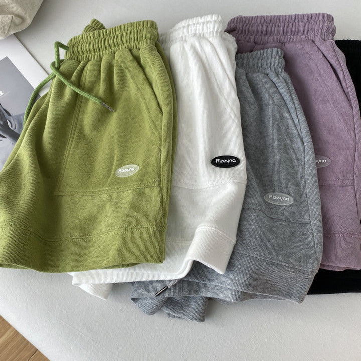 Kvinnenes casual joggeshorts med elastisk liv og praktiske sidelommer