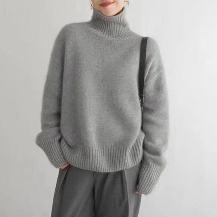 Dame designer turtleneck genser laget av høykvalitets ull Skjora