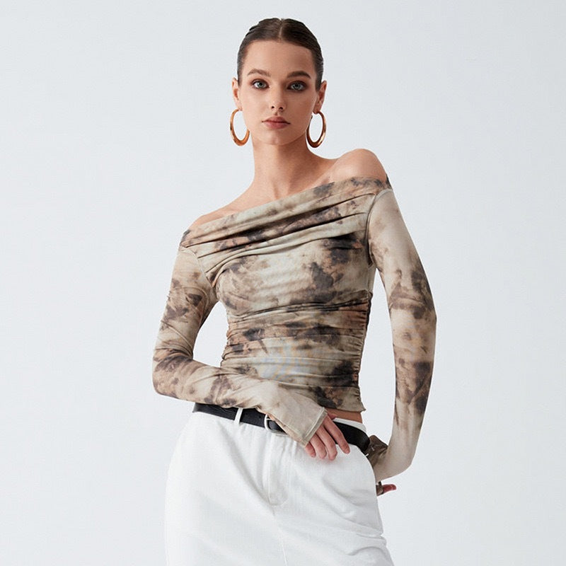 Damer Elegant overdel med offshoulder-passform og drapert design Skjora