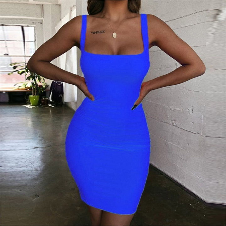 Dame Bodycon Minikjole med brede stropper og innsnevret silhuett Skjora