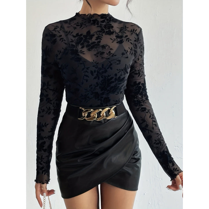Dame Langermet T-skjorte med blomstret chiffon og transparente detaljer Skjora