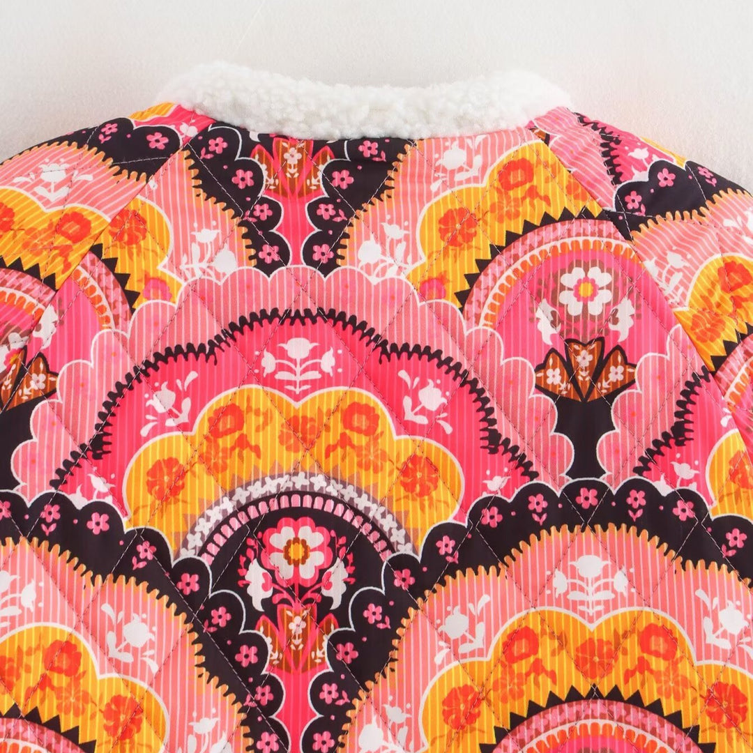 Dame mønstretjakke med myk teddyforing og romantisk design Skjora
