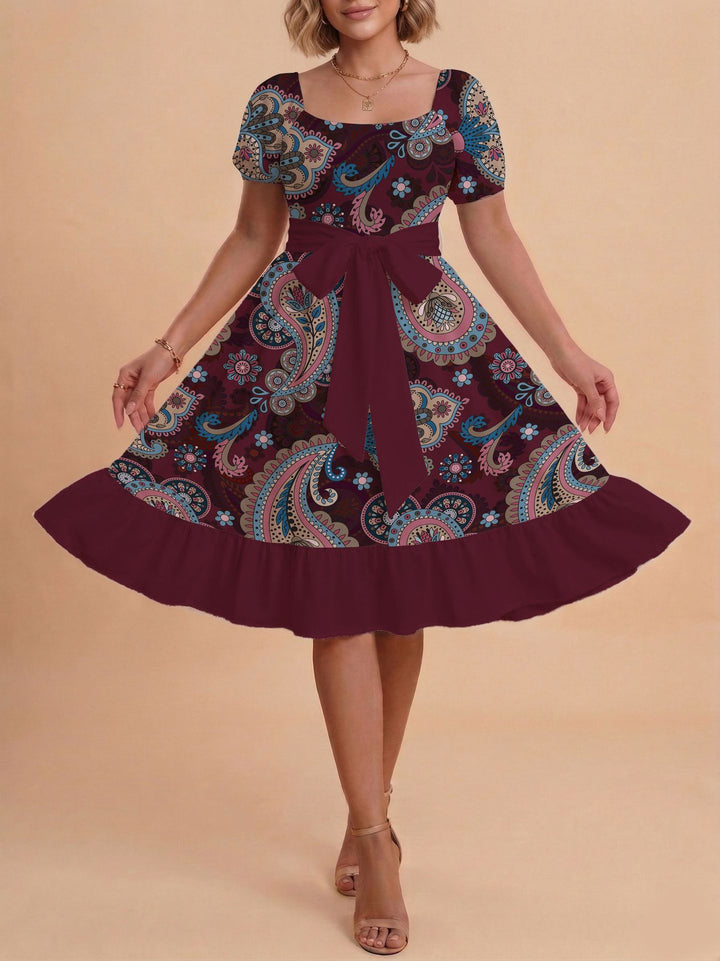 Damen Verspieltes Maxikleid mit Bärenmuster und taillierbarem Band Skjora
