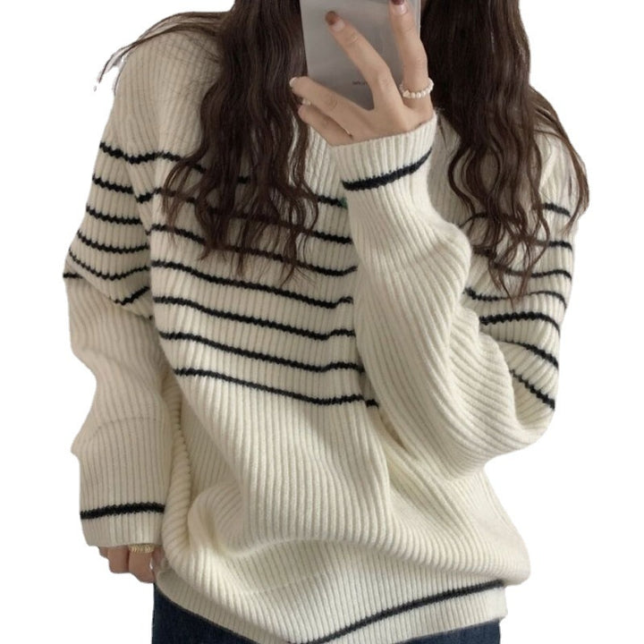 Kvinne casual genser med stripemønster og moderne cut Skjora