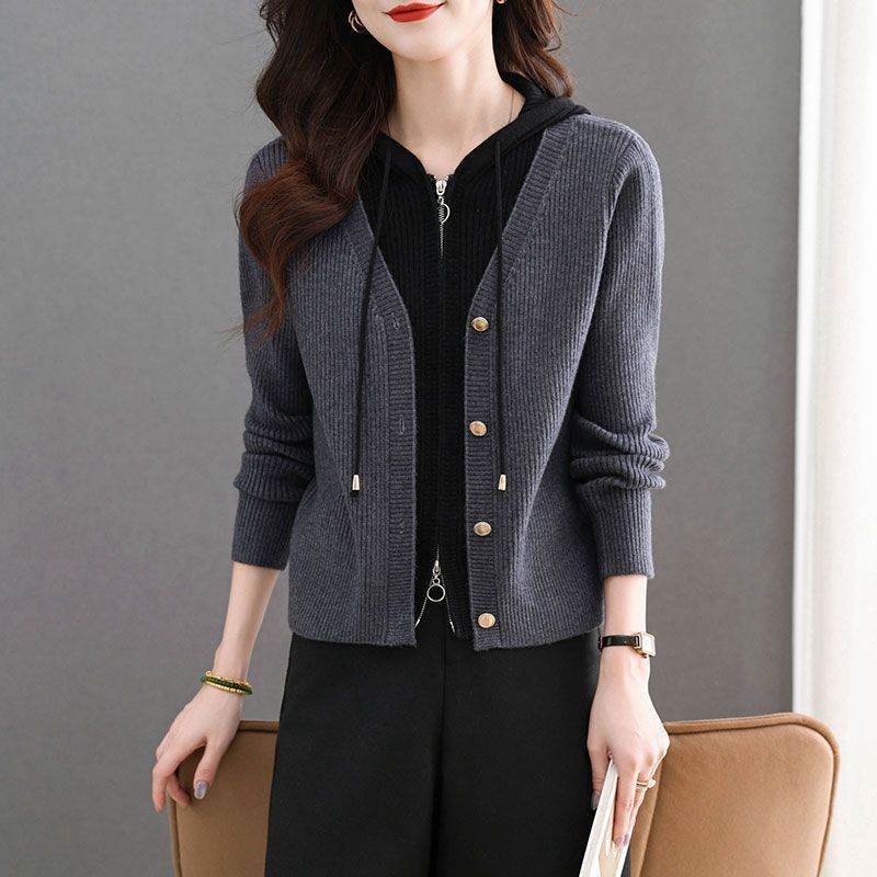 Dame cardigan med stilige knappdetaljer Skjora