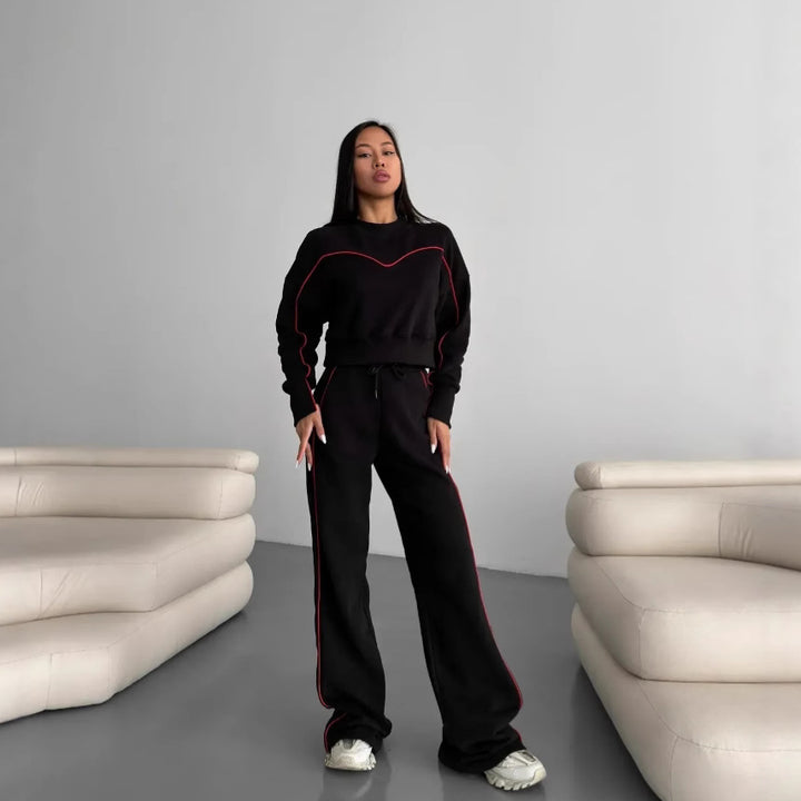 Kvinnelig moteriktig sport loungewear-sett med ledig passform og elastisk midje Skjora