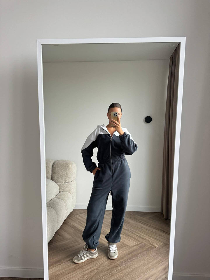 Kvinnes Casual Fleece Overall med Elegant Glidelås og Hette Skjora