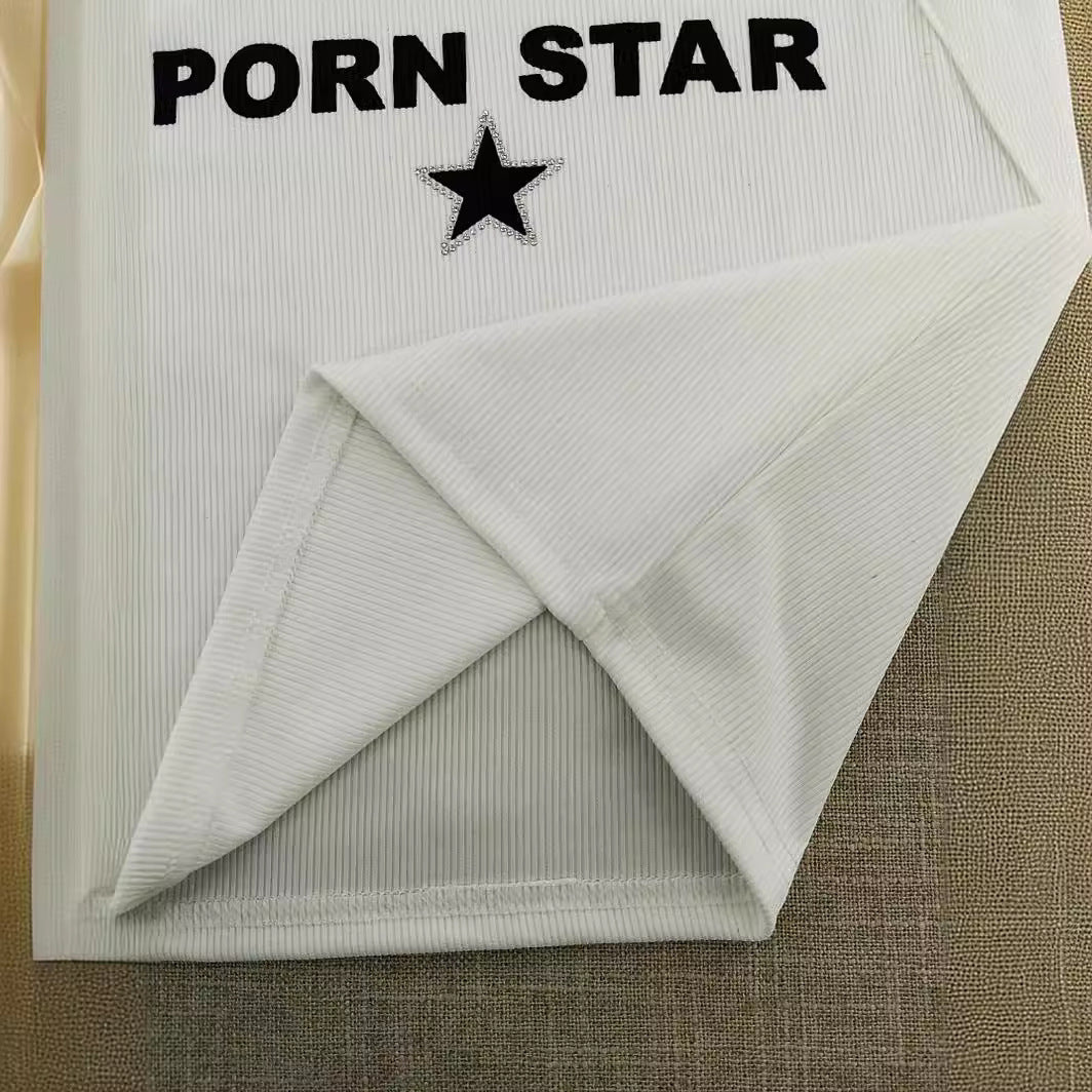 Dame cropped Tanktop med spennende tekst Skjora