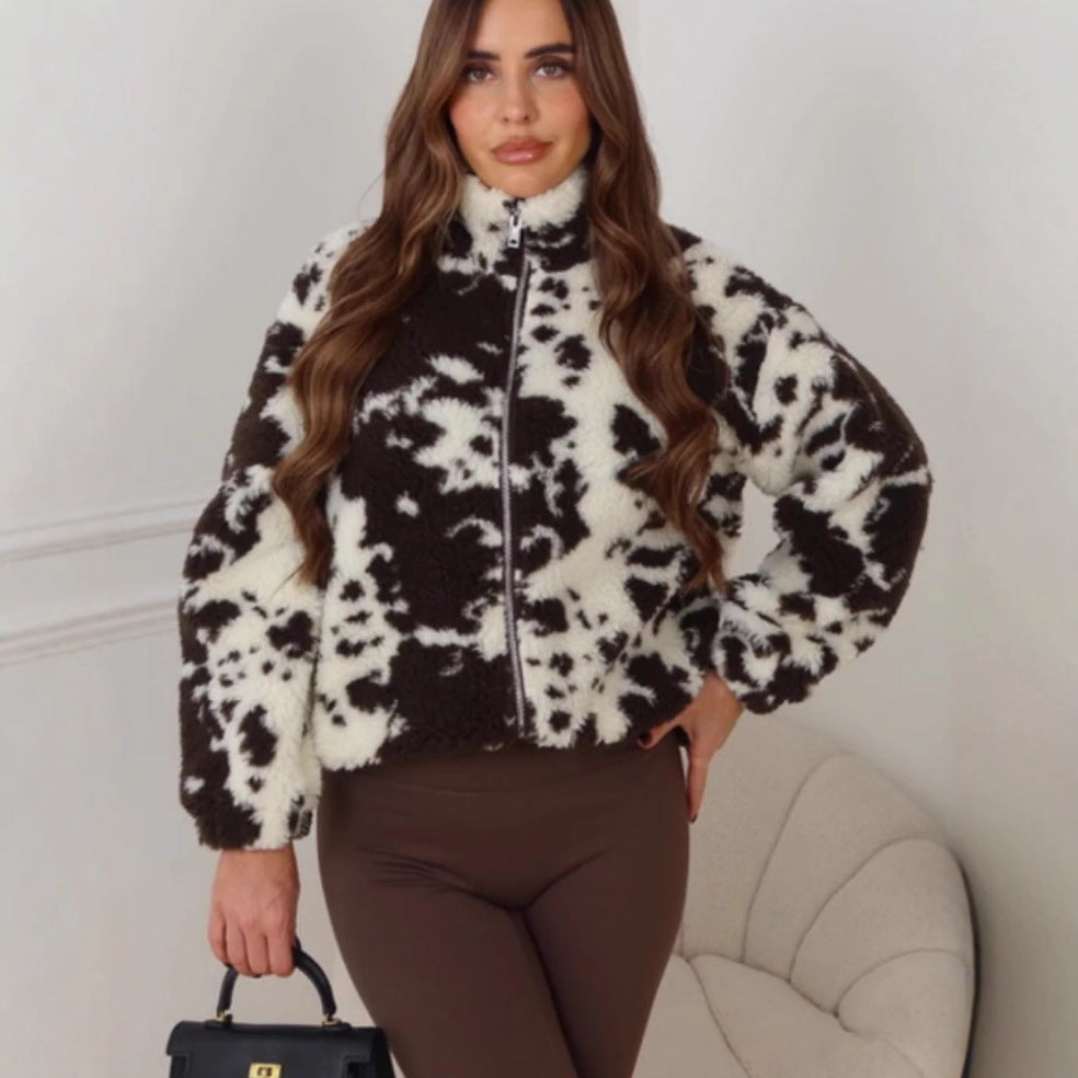 Dame Cozy Fleece Jakke med Høy Krage og Trendy Dalmatiner Trykk Skjora