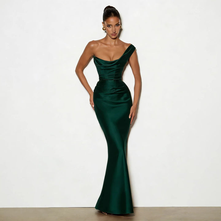 Damer Elegant Satin Lang Kveldskjole med asymmetrisk snitt og figurskinnende design Skjora