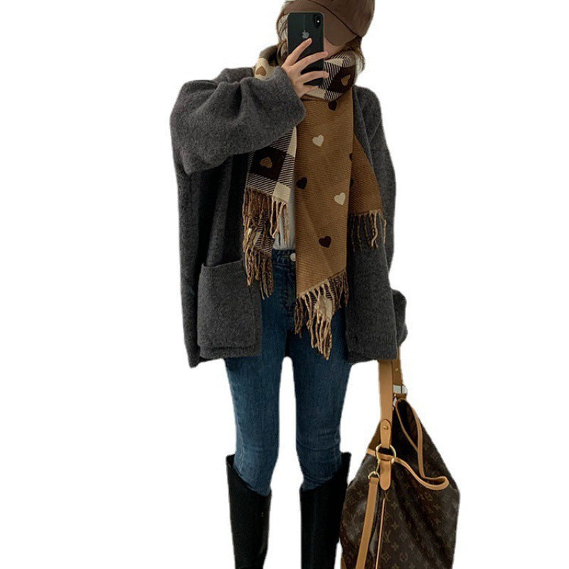 Kvinne Oversized Cardigan med Praktiske Lommer og V-Hals Skjora
