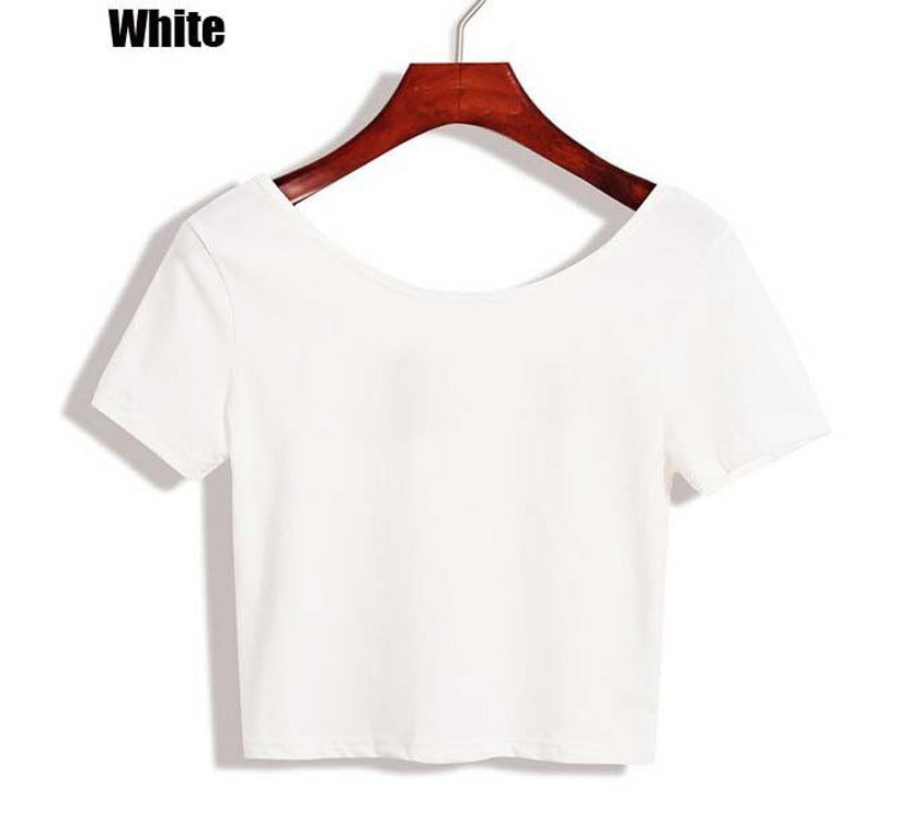 Dame cropped T-skjorte med vid rund hals Skjora