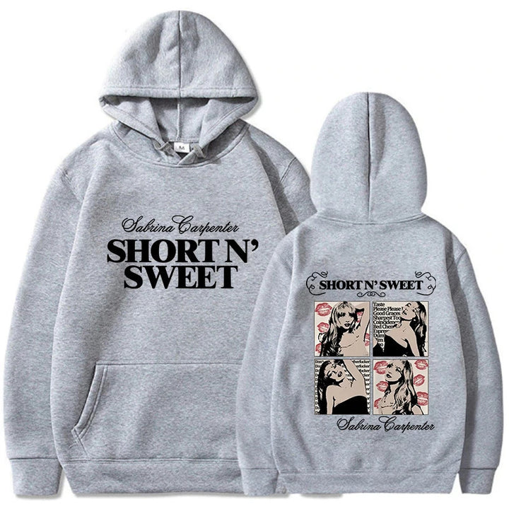 Dame hoodie med kreativ tegneserie design og avslappet snitt Skjora