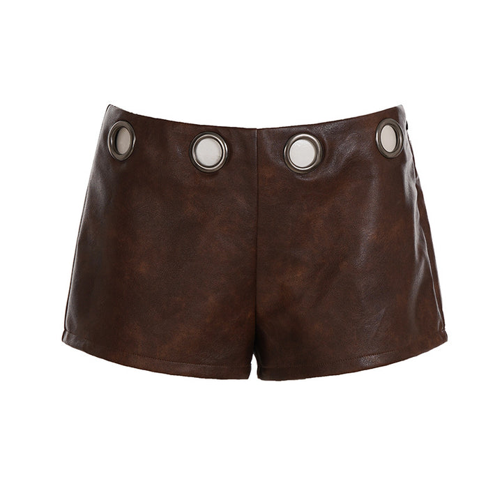 Dame kunstskinn-shorts med dekorative øyer Skjora