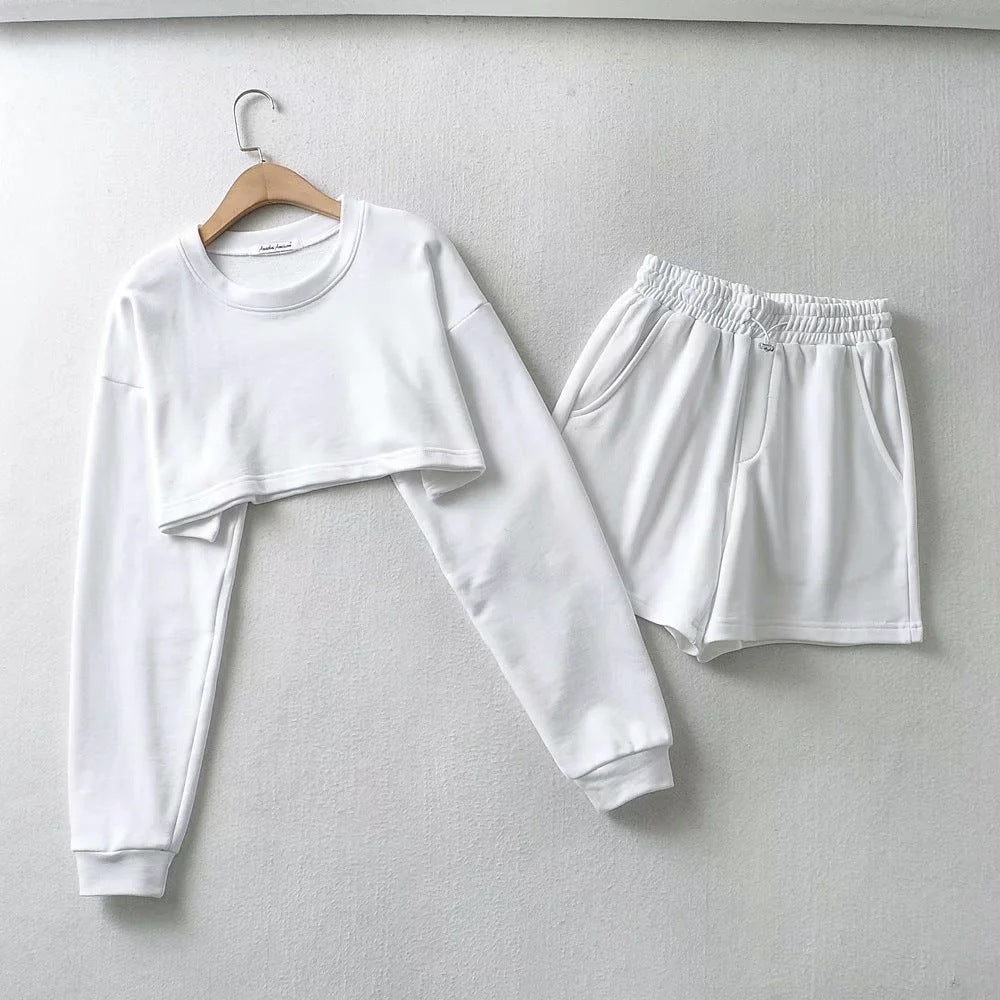 Kvinne casual crop top og shorts sett Skjora