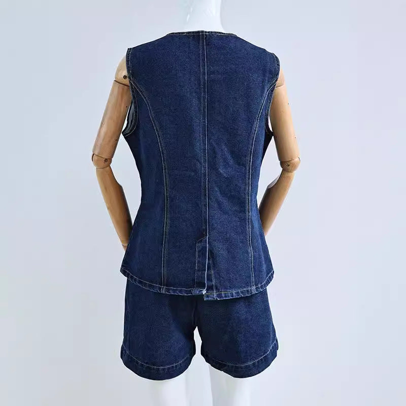 Dame Denim Overall med stilig snitt og knappdetaljer Skjora