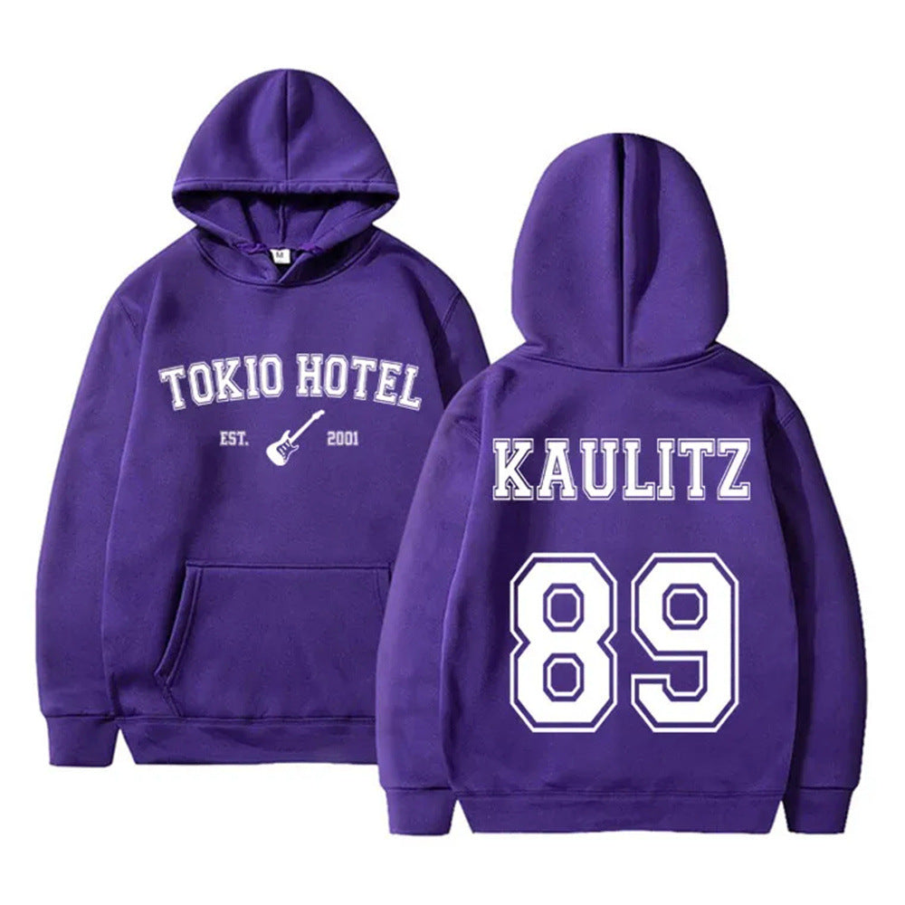 Women's hoodie with modern band design and comfortable fit Skjora
