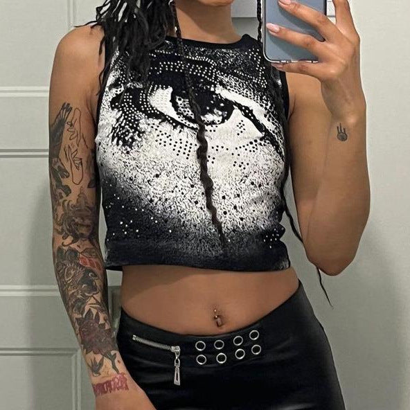 Dame Cropped Tanktop med strålende øyemotiv og glitrende aksenter Skjora