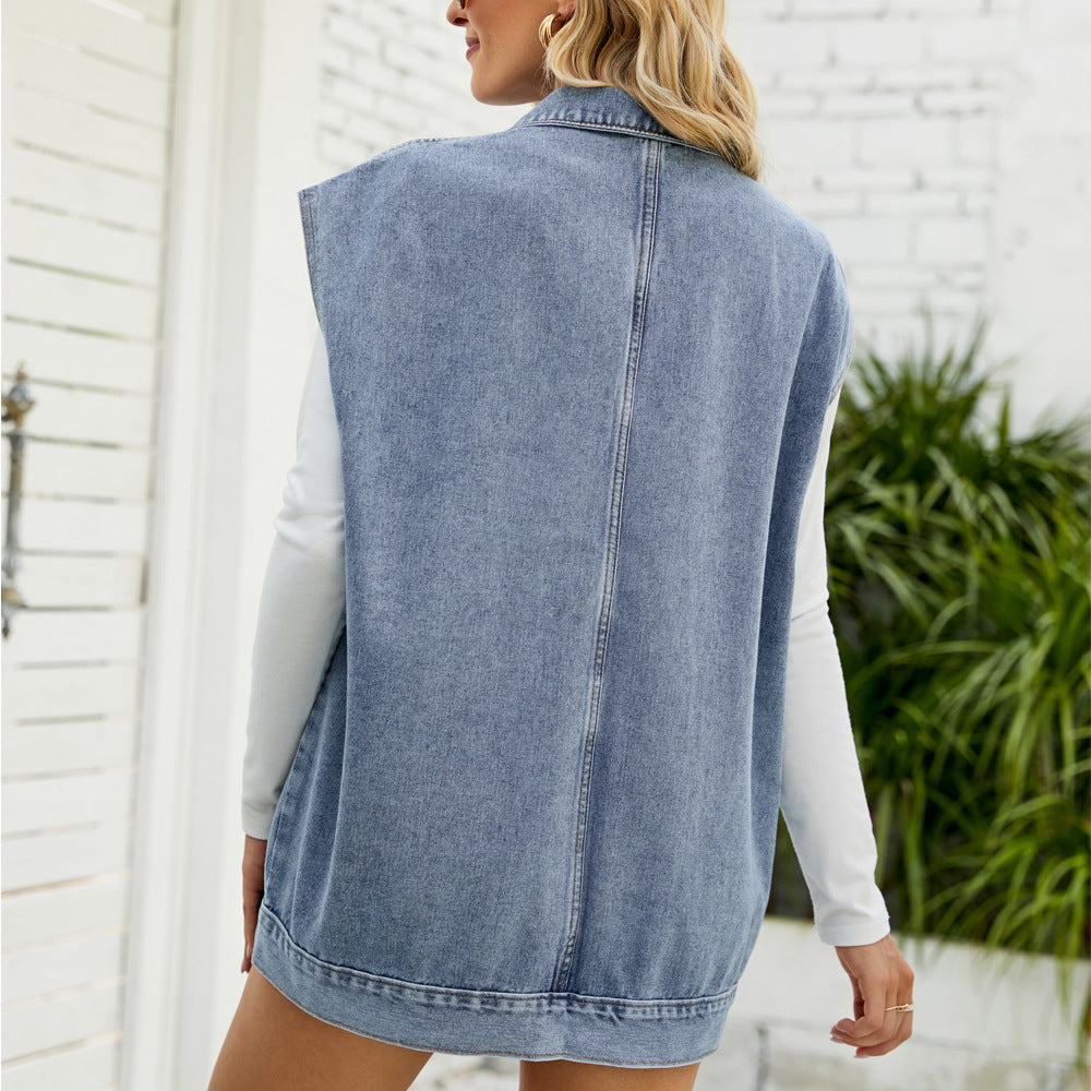 Kvinnens uformelle denimvest med praktiske lommer Skjora