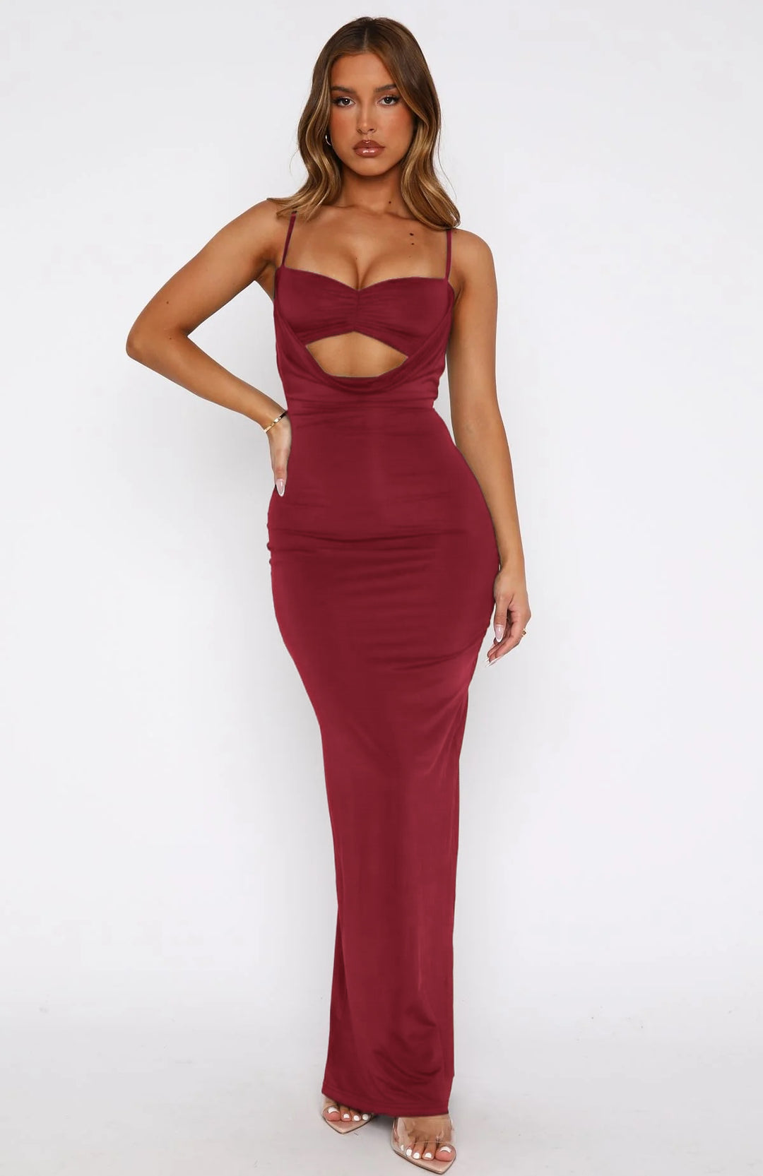 Dame Elegant Cut-Out Maxikjole Skjora