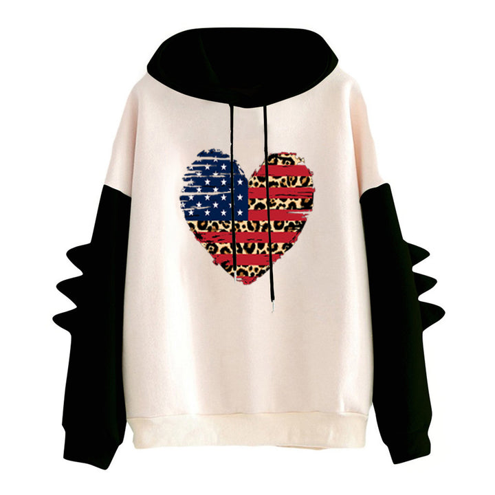 Kvinnes hoodie med unikt hjerte design og trendy detaljer Skjora
