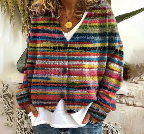 Kvinne uformell strikket cardigan med fargerike striper og knappedetaljer Skjora
