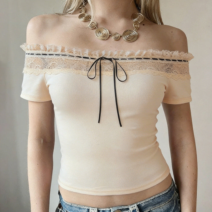Dame Off-Shoulder Topp med blonde-forsterkninger og formsydd passform Skjora