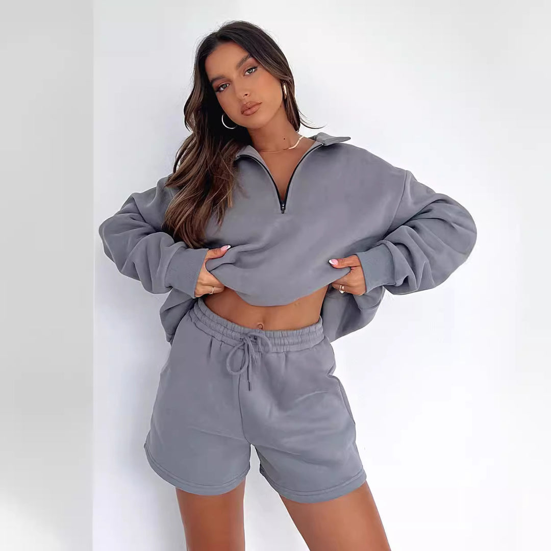 Dame avslappet sweatshirt med shorts design og praktisk glidelås Skjora