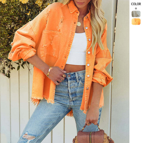 Kvinnes Klassisk Oversized Denim Jakke med Rafsete Kanter og Dekorative Knapper Skjora