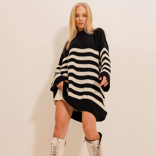 Dame Oversized Strikkekjole med Stripemønster Skjora