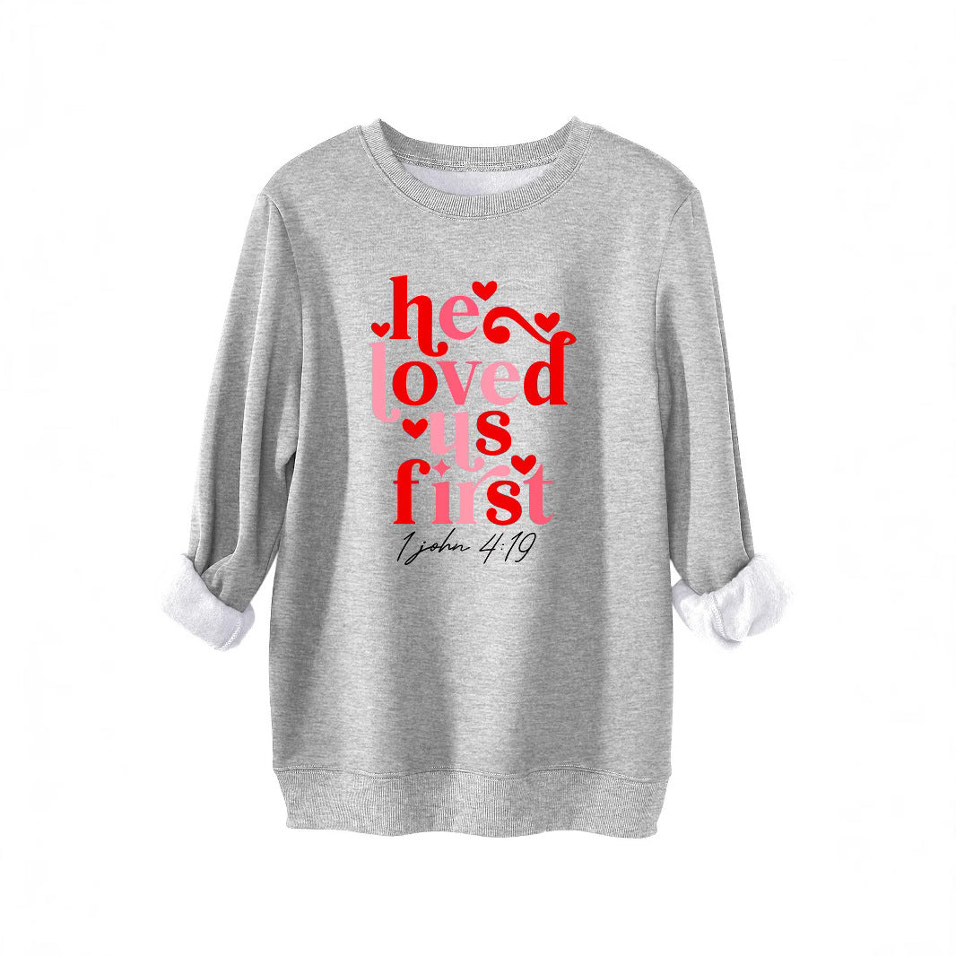 Dame sweatshirt med vennlig slagord og avslappet snitt Skjora