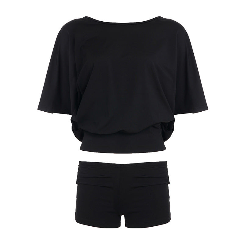 Dame Sporty bikini sett med løs topp- og shorts-kombinasjon Skjora