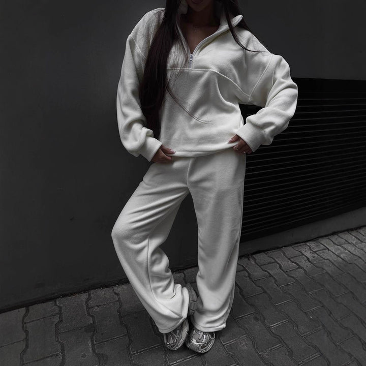 Women's Sporty Fleece Tracksuit with Stand-up Collar and Zipper Skjora
