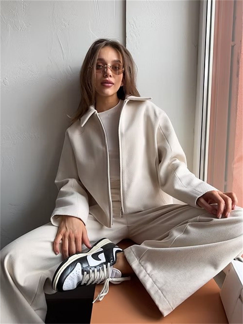 Kvinnes Moderne Blouson med Funksjonalitet og Elegant Snitt Skjora