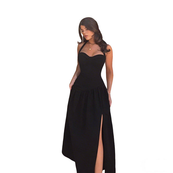 Dame off-shoulder Maxikjole med raffinert halterneck og flytende skjørt Skjora