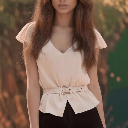 Dame bluse med belte i midjen og elegant V-hals Skjora