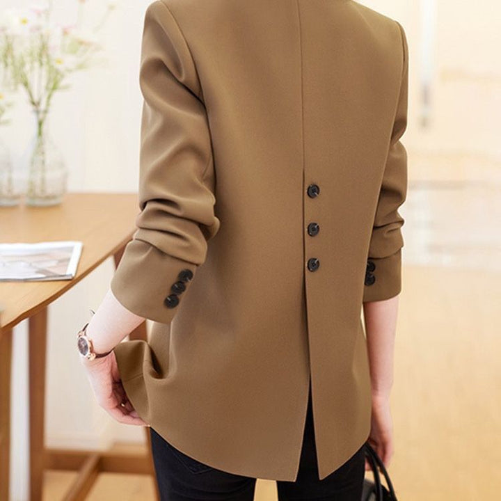 Kvinnes stilige blazer med klassisk snitt og elegante detaljer Skjora