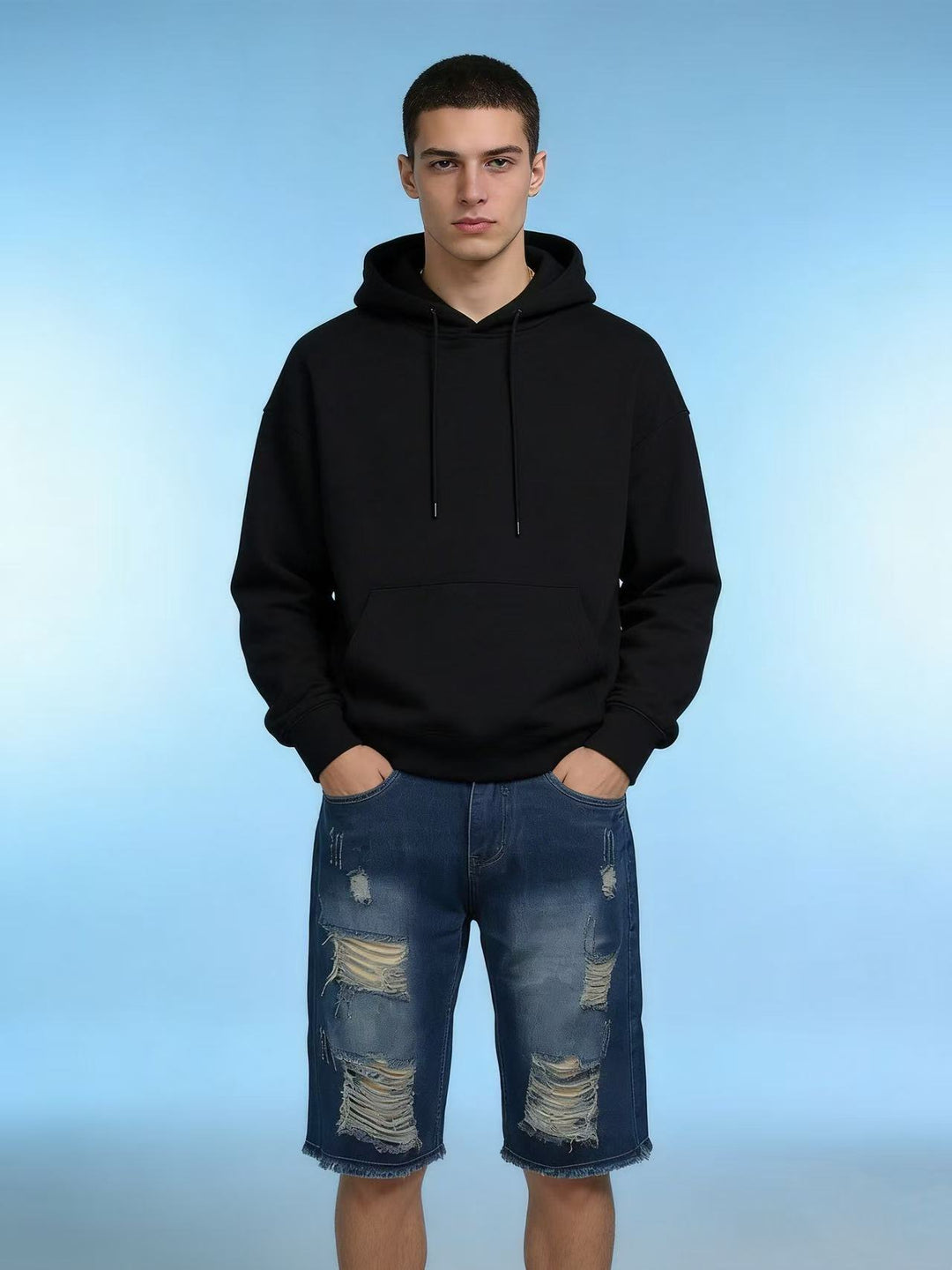 Herre casual destroyed jeansshorts med frynsete avslutninger og vid ben Skjora