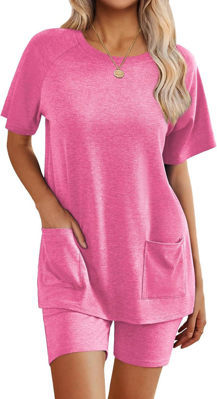 Dame Loungewear-set med behagelig vid passform og praktiske lommer Skjora