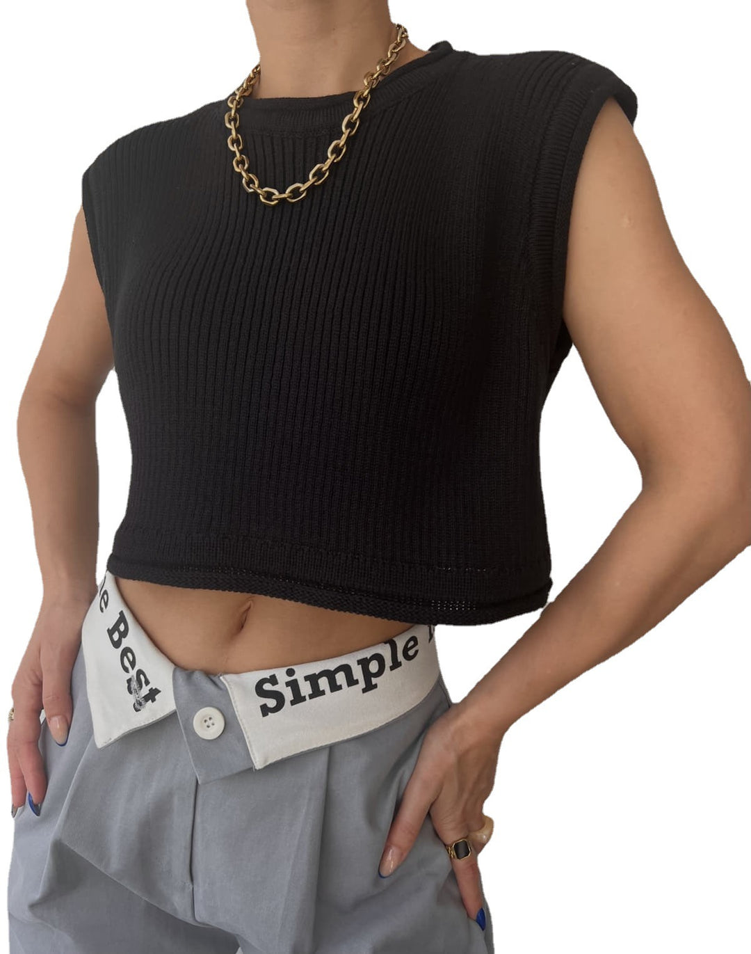 Dame cropped ribbestrikket topp med avslappet utseende Skjora