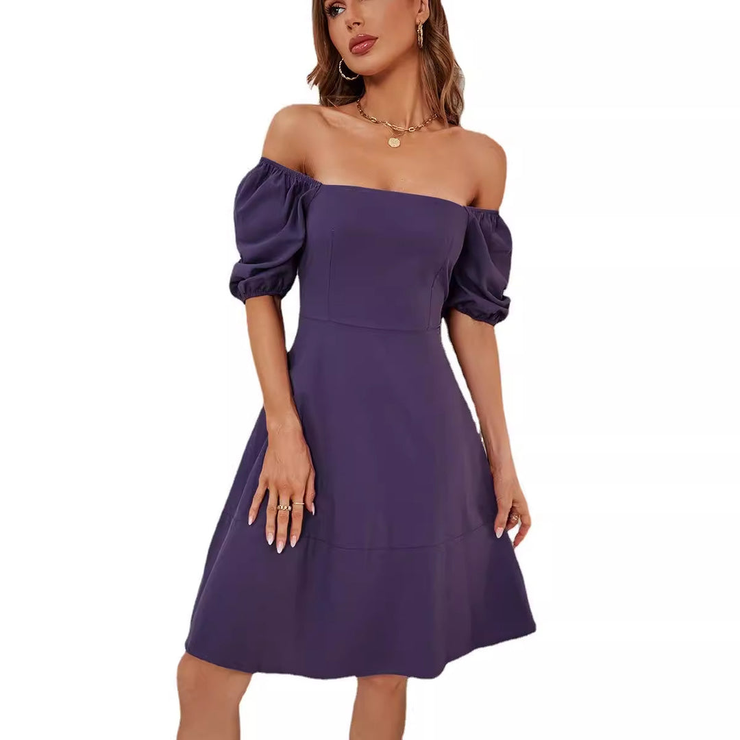 Damer Elegant Off-Shoulder Kjole med Voluminøse Puff Ermer og Asymmetrisk Snitt