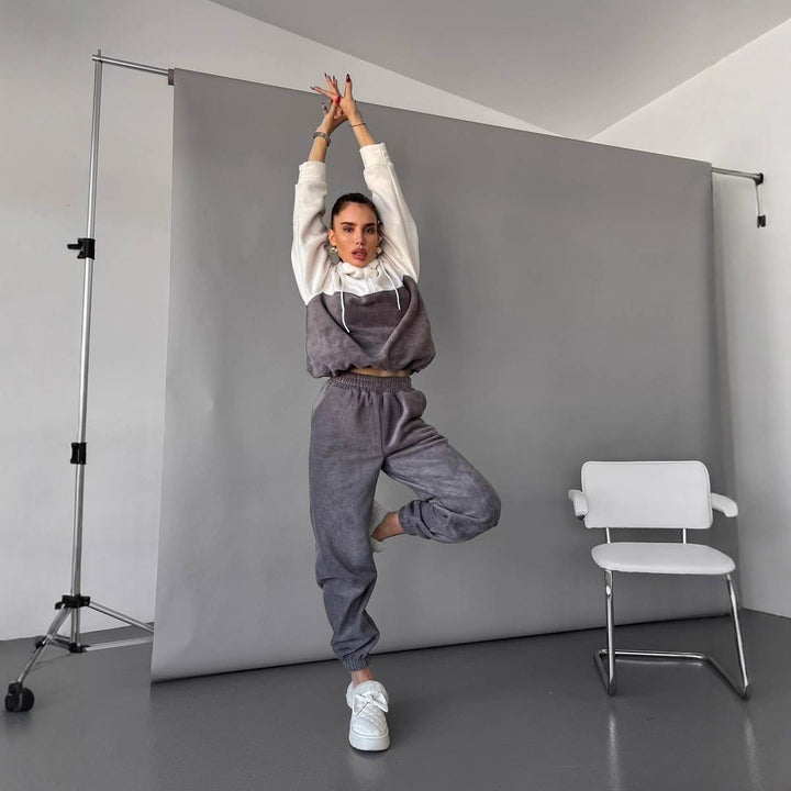 Dames sportieve sweatshirt en elastische joggingbroek set Skjora