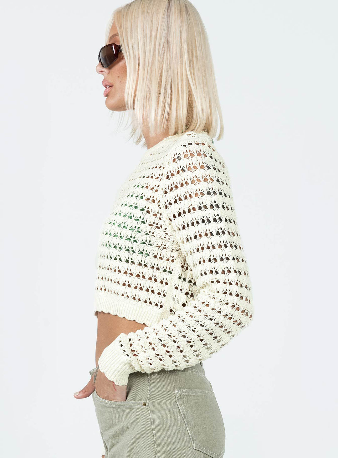 Dame heklet Crop-Top med moderne hullstruktur Skjora