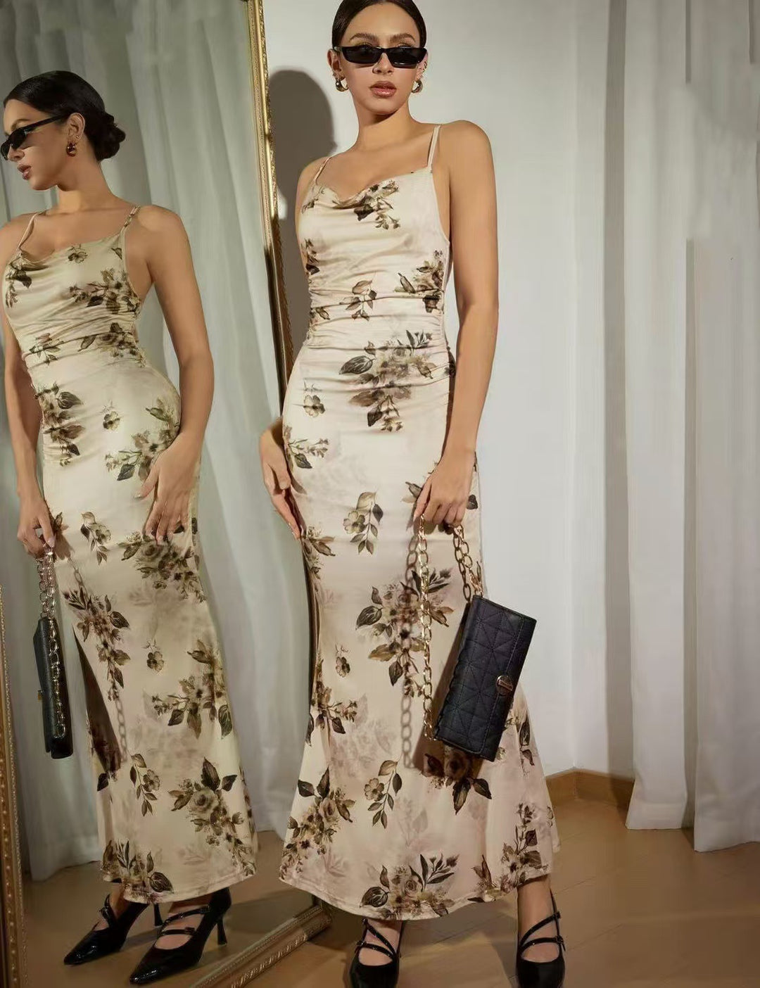 Dame Elegant maxikjole med blomsterdekor og rynker Skjora