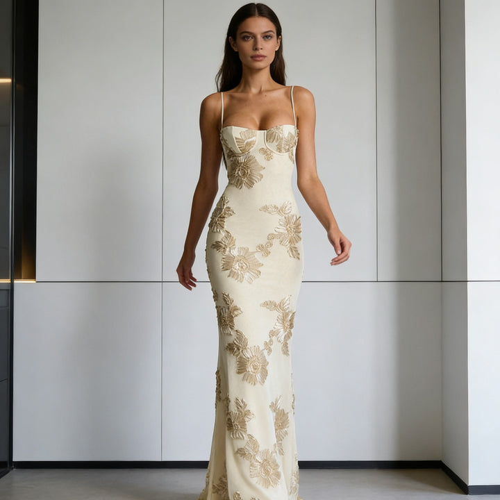 Dame Elegant Figurtilpasset Kveldsdrakt med blomsterbroderier Skjora