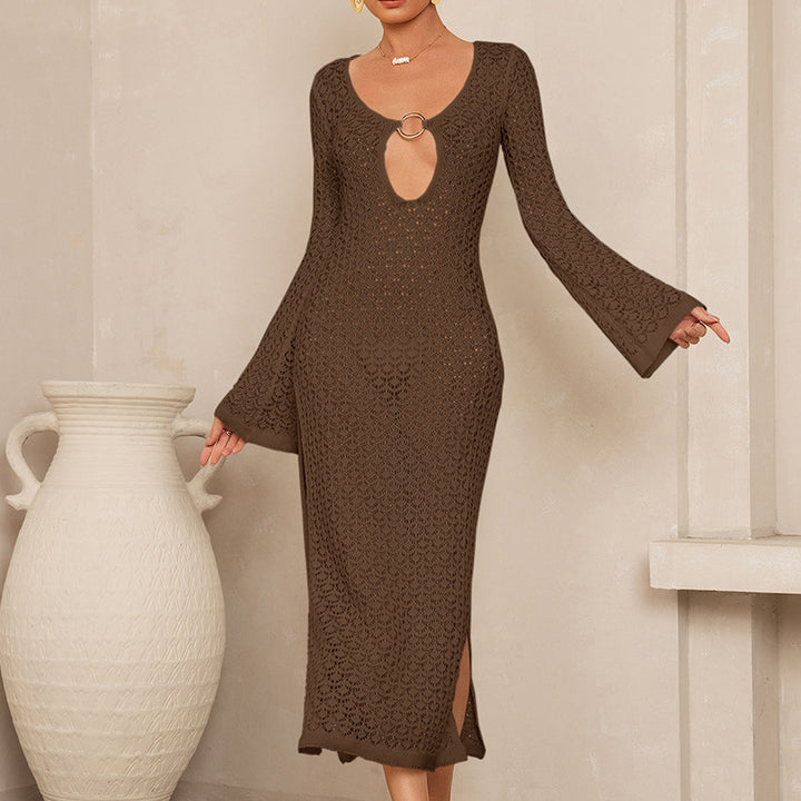 Damen Häkel-Maxikleid mit tiefem Ausschnitt und weit ausgestellten Ärmeln Skjora